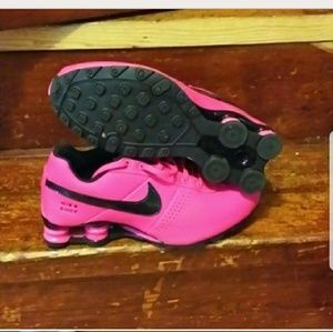 Pink nike